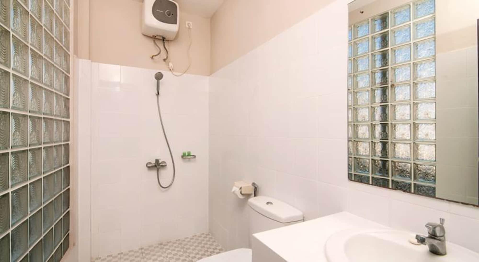 The Harmony Legian Hotel Kuta  Ngoại thất bức ảnh
