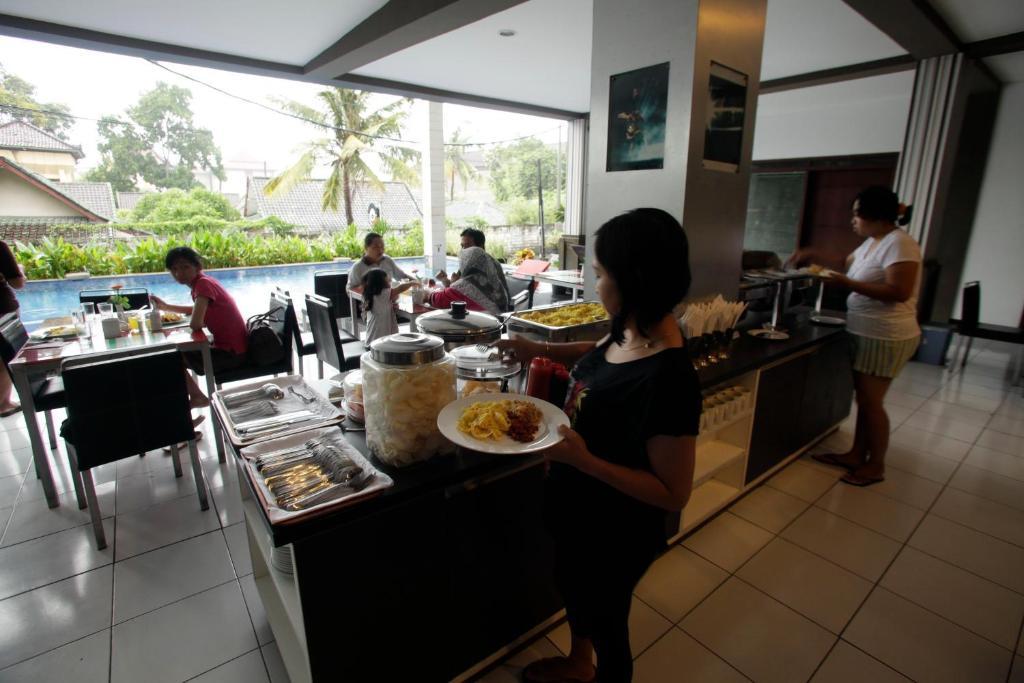 The Harmony Legian Hotel Kuta  Ngoại thất bức ảnh